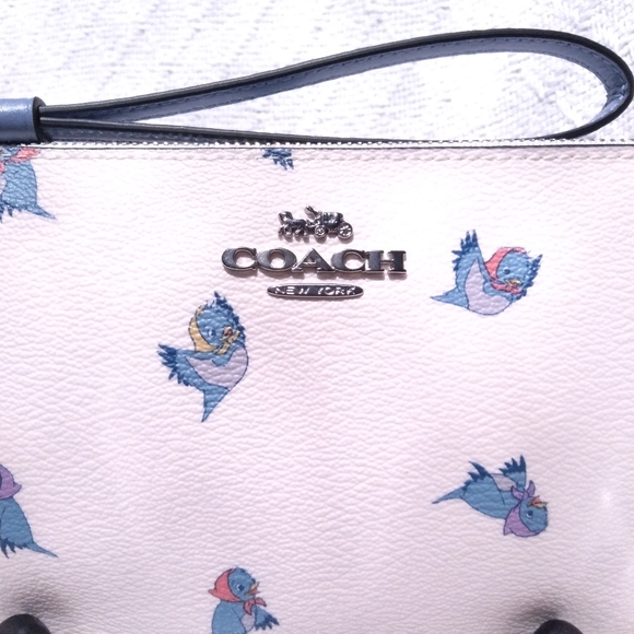 Disney × Coach Cinderella Birds Zipper Clutch - Picture 2 of 11